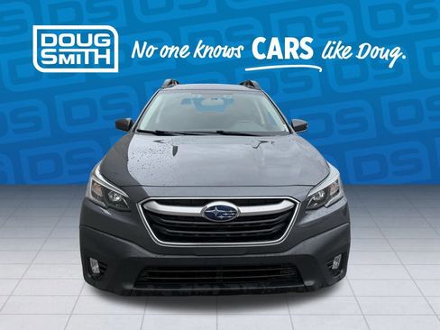 Used 2021 Subaru Outback Premium image 6