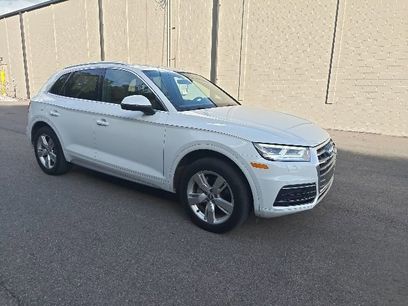 Used 2019 Audi Q5 2.0T Premium Plus w/ Premium Plus Package