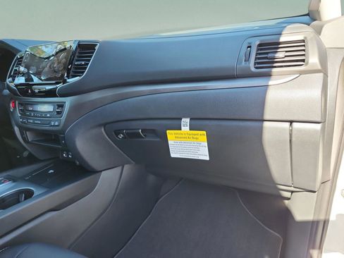 New 2026 Honda Ridgeline RTL image 18