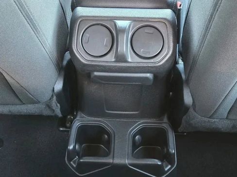 Used 2023 Jeep Wrangler Sport image 28