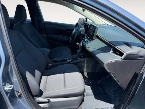 Used 2024 Toyota Corolla LE FWD image 19