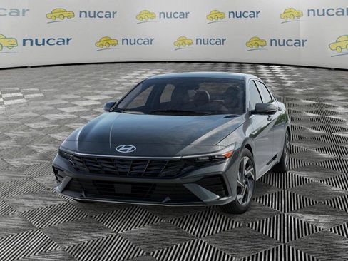 New 2026 Hyundai Elantra Limited FWD image 6