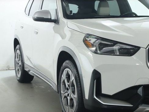 Certified 2023 BMW X1 xDrive28i w/ Convenience Package AWD/4WD image 9