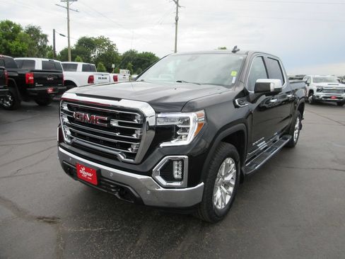 Used 2021 GMC Sierra 1500 SLT w/ SLT Premium Plus Package AWD/4WD image 14