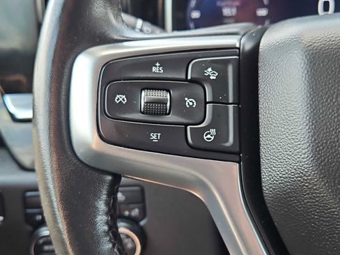 Used 2022 Chevrolet Silverado 1500 LT AWD/4WD image 24