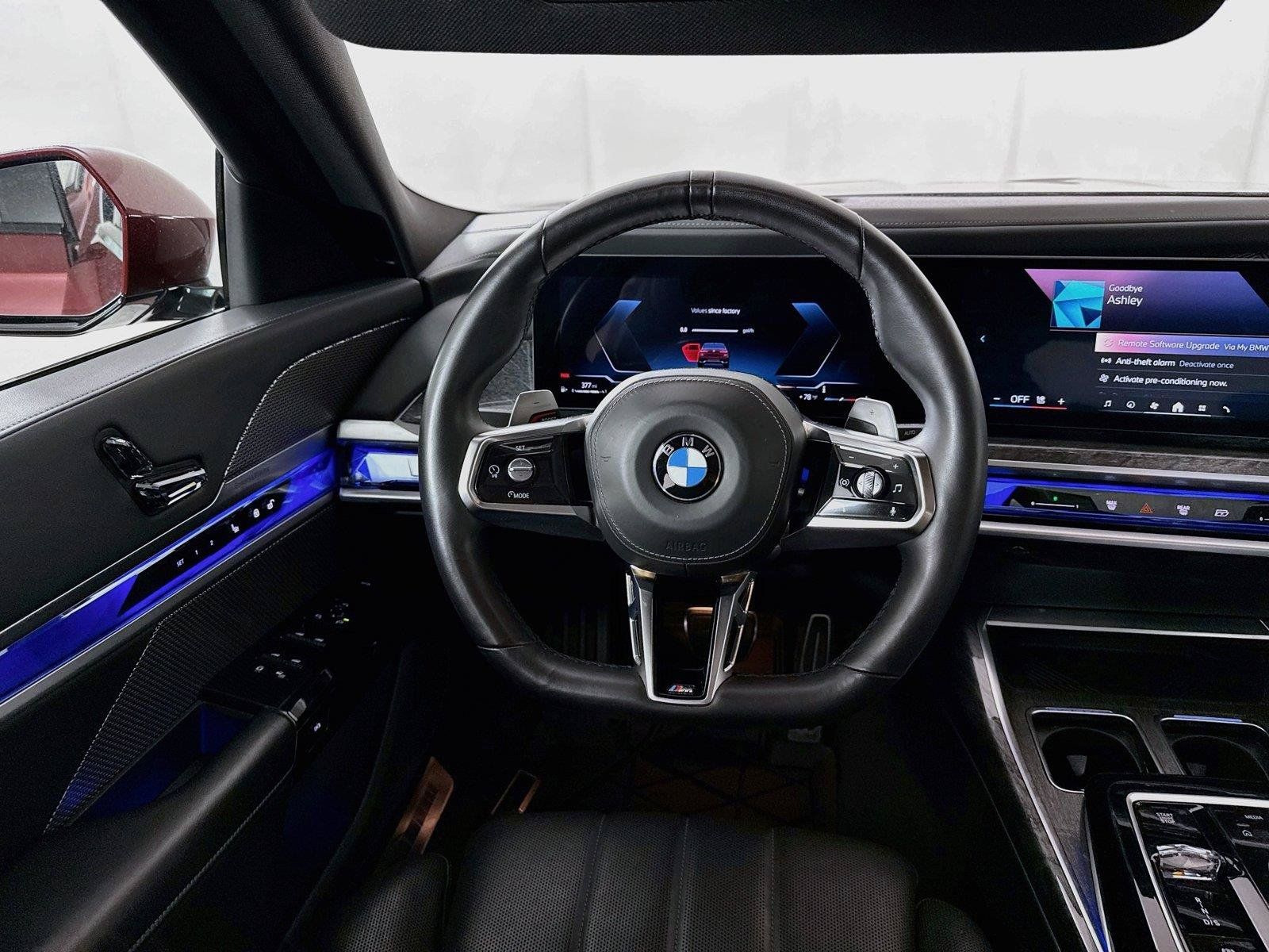 Used 2025 BMW 740i RWD image 35