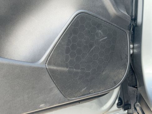 Used 2025 Cadillac XT4 Premium Luxury image 15