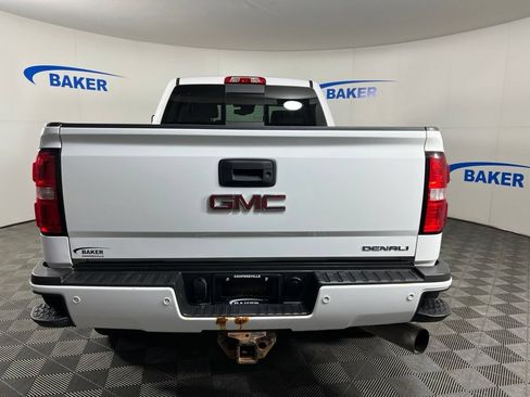 Used 2015 GMC Sierra 2500 Denali w/ Duramax Plus Package AWD/4WD image 5
