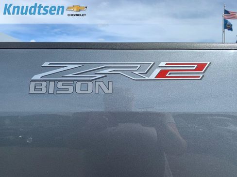 Used 2022 Chevrolet Colorado ZR2 w/ Colorado ZR2 Bison Edition AWD/4WD image 9