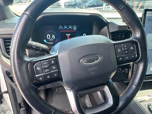 Used 2023 Ford Expedition Platinum AWD/4WD image 21