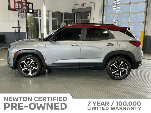 Used 2023 Chevrolet TrailBlazer RS w/ Sun and Liftgate Package FWD image 24