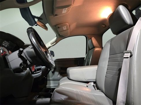 Used 2008 Dodge Ram 1500 Truck ST image 9