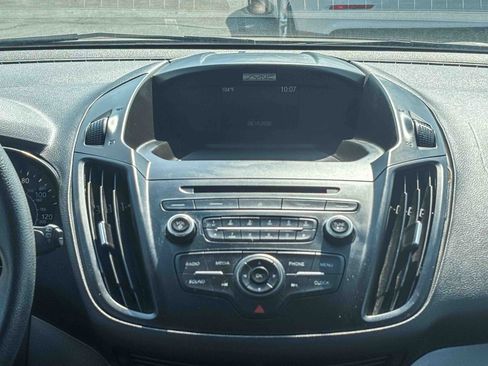 Used 2017 Ford Escape S FWD image 17