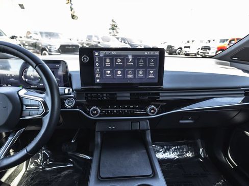 Used 2025 Honda Prologue Touring image 24
