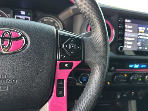 Certified 2021 Toyota Tacoma TRD Sport image 19