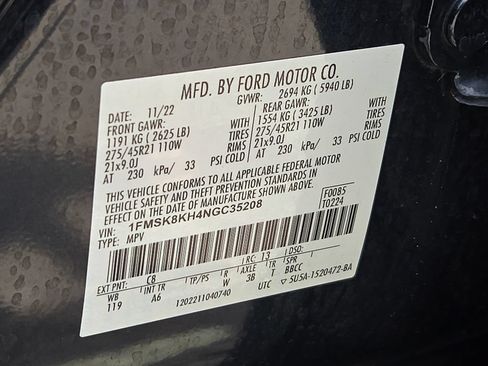 Used 2022 Ford Explorer ST-Line w/ Class IV Trailer Tow Package AWD/4WD image 32