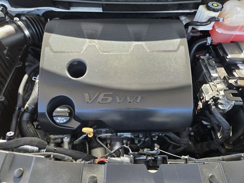 Used 2021 Buick Enclave Avenir FWD image 30