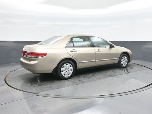 Used 2003 Honda Accord LX image 7