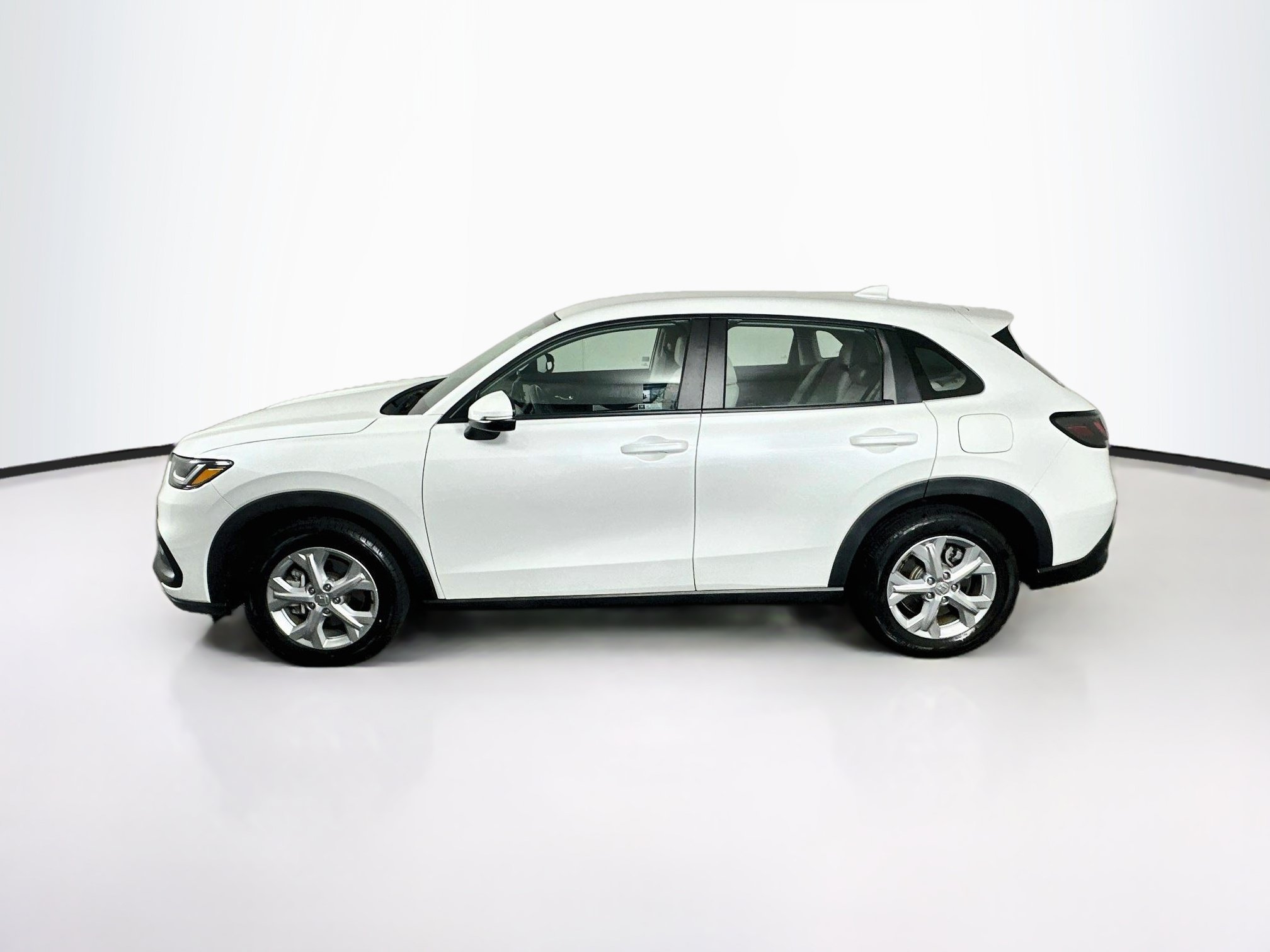 Used 2024 Honda HR-V LX image 4