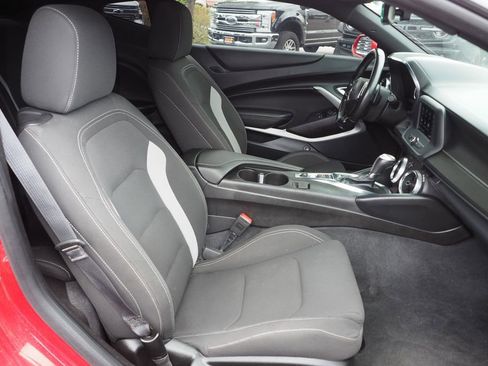 Used 2023 Chevrolet Camaro LT RWD image 17