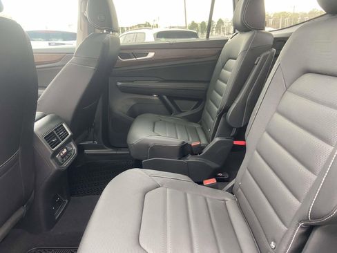 New 2026 Volkswagen Atlas SEL image 14