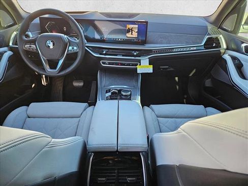 New 2026 BMW X5 xDrive40i w/ Climate Comfort Package image 14