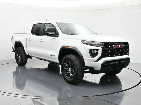 Certified 2024 GMC Canyon Elevation image 3