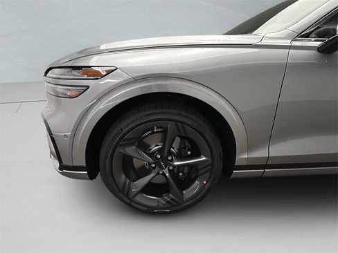 New 2026 Genesis GV70 2.5T Sport Prestige image 8