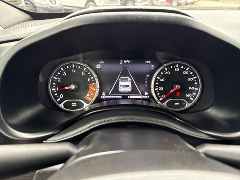 Used 2022 Jeep Renegade Latitude image 14