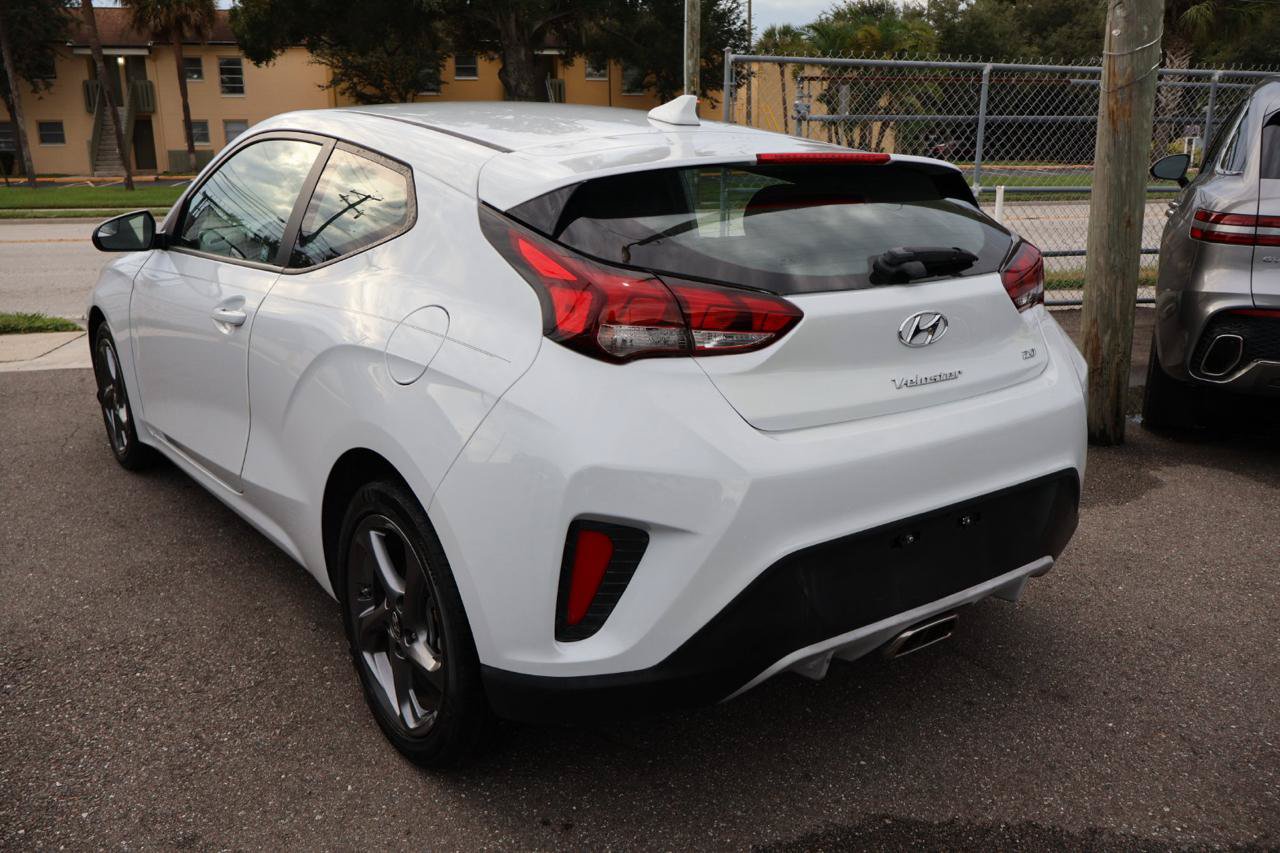 Used 2020 Hyundai Veloster 2.0 FWD image 7