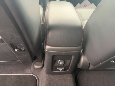 Used 2019 Dodge Journey GT image 13