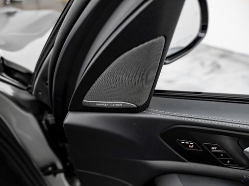 Used 2022 BMW X5 M w/ Competition Package 2 image 83