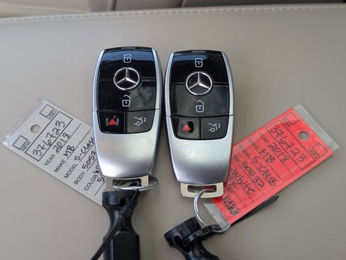 Used 2018 Mercedes-Benz S 450 Sedan image 38