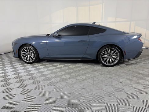 Certified 2025 Ford Mustang GT Premium image 4