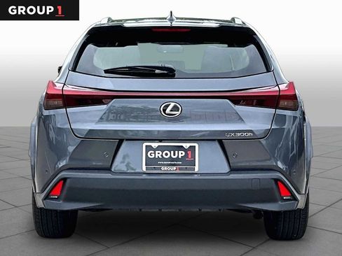 Certified 2025 Lexus UX 300h FWD w/ Accessory Package (Z1) image 5