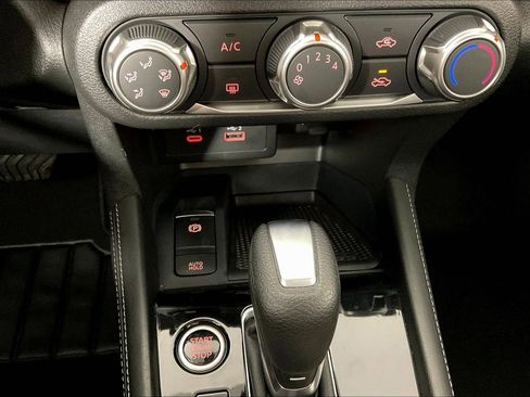 Certified 2023 Nissan Kicks SV image 16