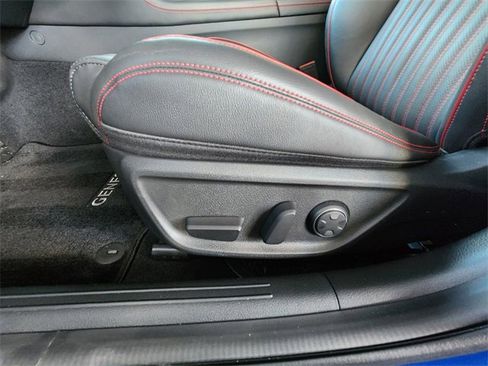 Used 2025 Genesis G70 2.5T w/ Sport Prestige Package image 18