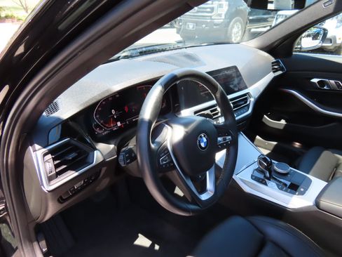 Used 2022 BMW 330i xDrive Sedan w/ Driving Assistance Package AWD/4WD image 14