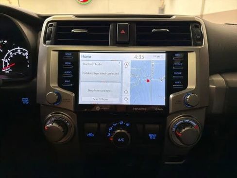 Used 2021 Toyota 4Runner SR5 Premium w/ Moonroof Package AWD/4WD image 22