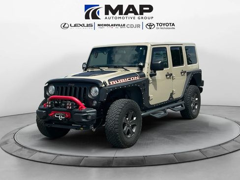 Used 2017 Jeep Wrangler Unlimited Rubicon AWD/4WD image 1