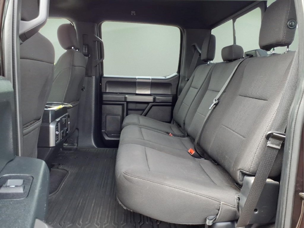 Used 2019 Ford F150 XLT w/ Equipment Group 302A Luxury AWD/4WD image 15