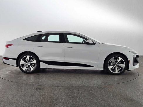 Used 2025 Audi A6 e-tron Premium Plus w/ Premium Plus RWD image 2