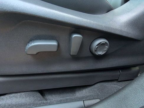 New 2026 Subaru Ascent Limited Bronze image 17