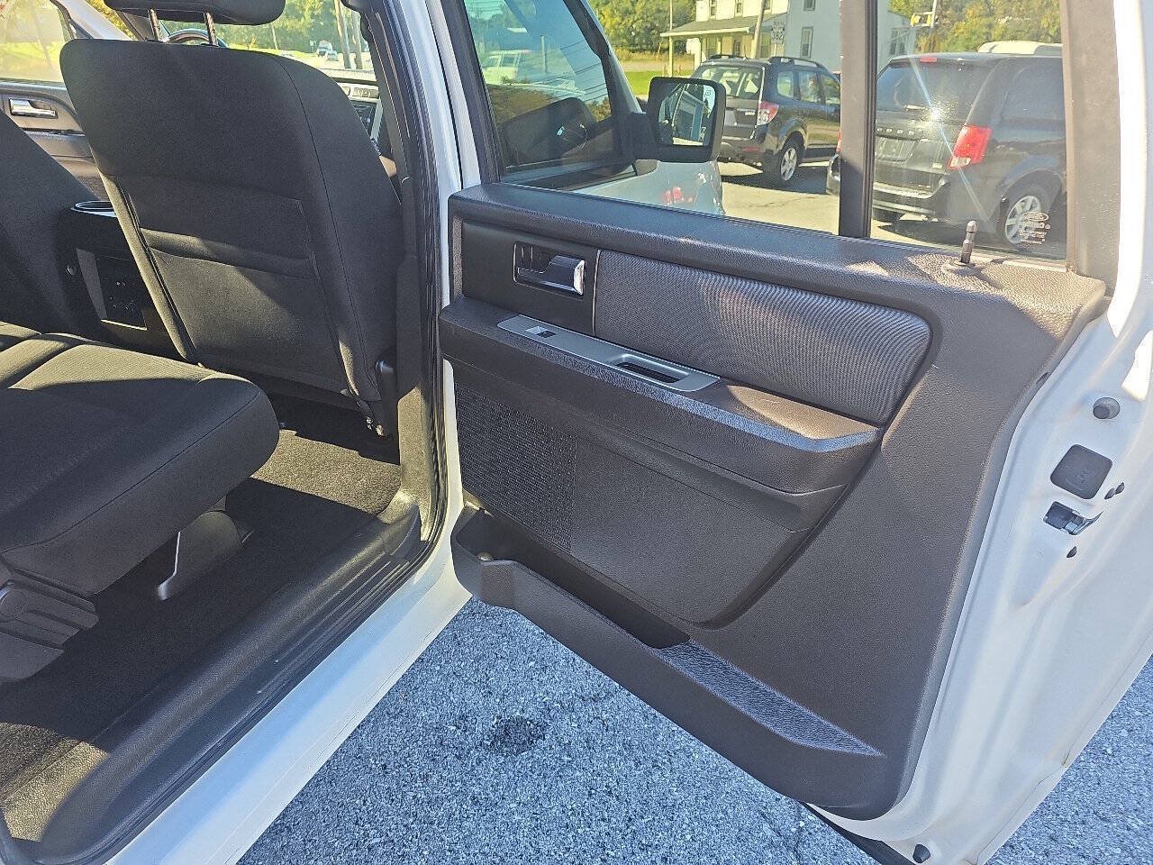 Used 2008 Ford Expedition EL XLT AWD/4WD image 17