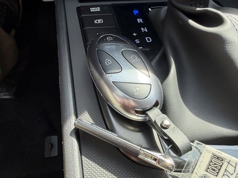 New 2026 Hyundai Elantra Sport FWD image 36