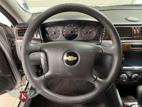 Used 2016 Chevrolet Impala LS image 15