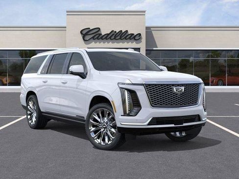New 2026 Cadillac Escalade ESV Luxury w/ LPO, Radiant Package AWD/4WD image 7