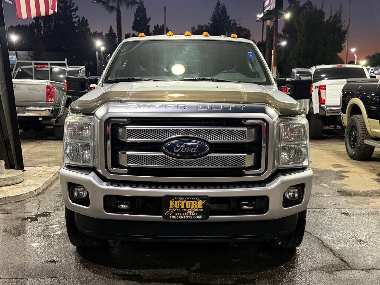 Used 2013 Ford F350 Platinum AWD/4WD image 4