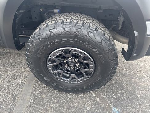 Used 2024 Ford F150 Raptor w/ Equipment Group 803A Raptor R AWD/4WD image 29