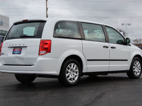 Used 2016 Dodge Grand Caravan American Value Package image 7